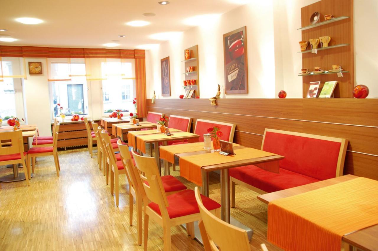 Schell Schokoladen Hotel Gundelsheim  Екстериор снимка